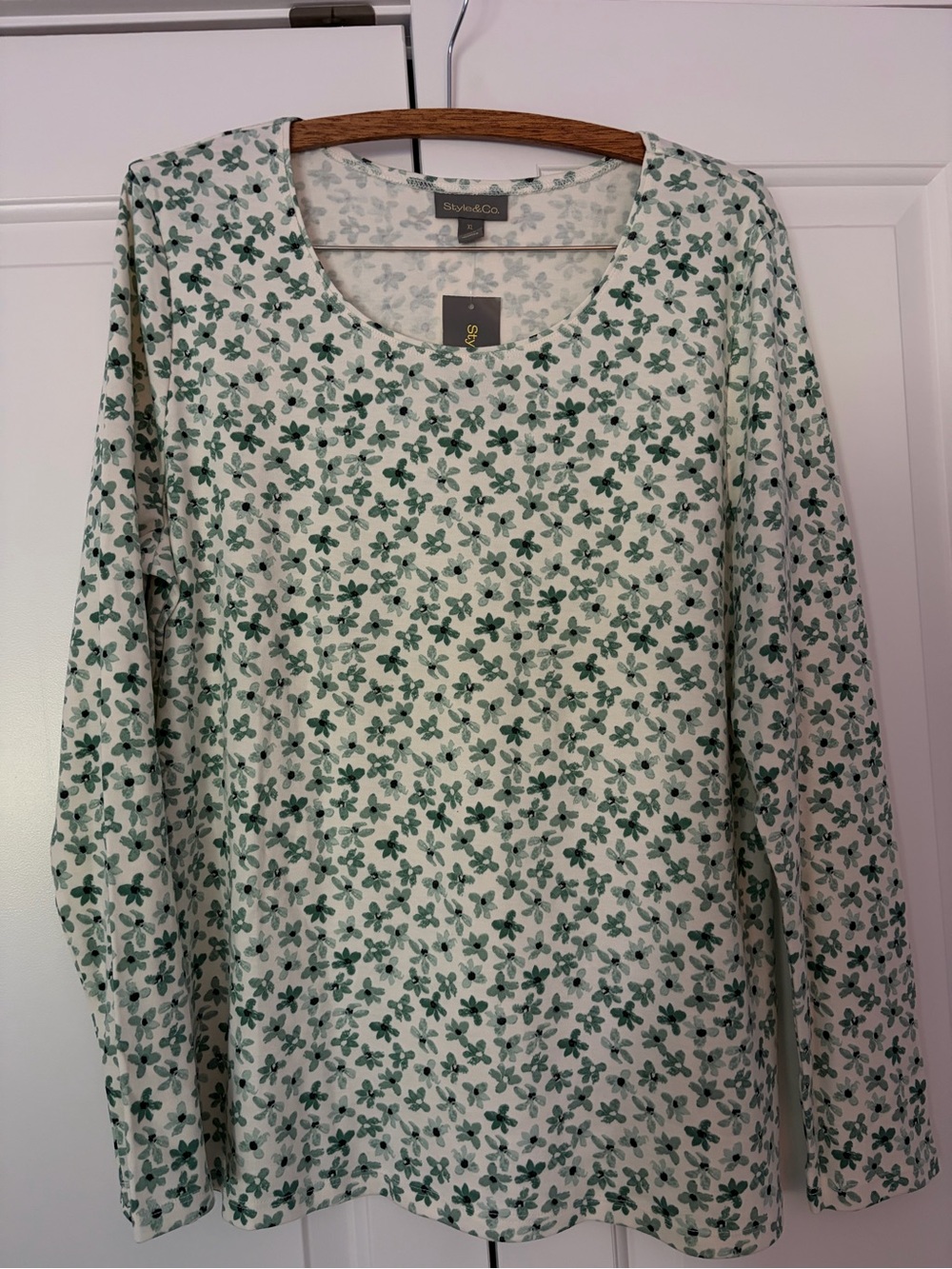 Set of 4 Style & Co. long sleeve Henley tops NWT size XL - Picture 7 of 7